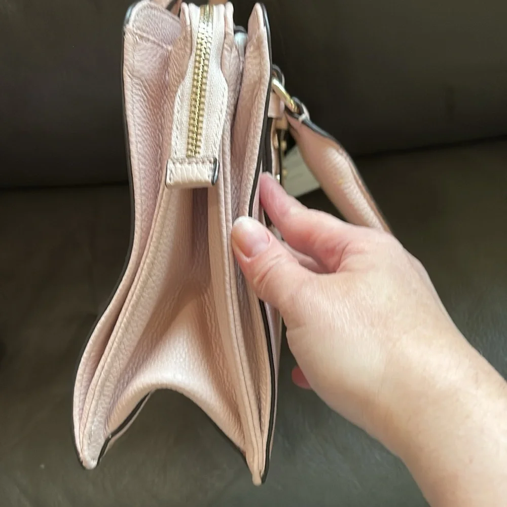 kate spade has tags